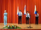 Povezovalkaz Kristina Furlan z praporščaki.