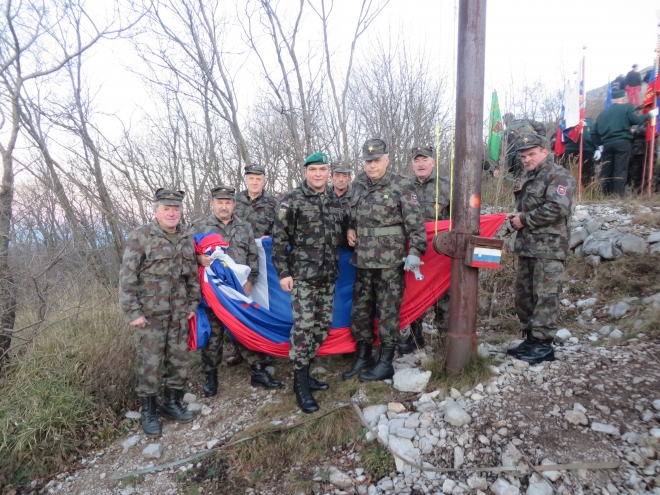 26.12.2014 - Sabotin dvig zastave