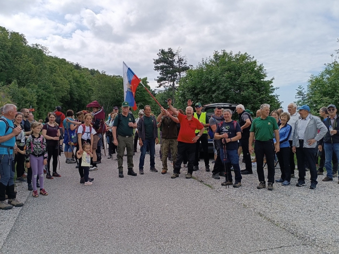 Srečanje z podmladkom planinskega društva Dobrovo.