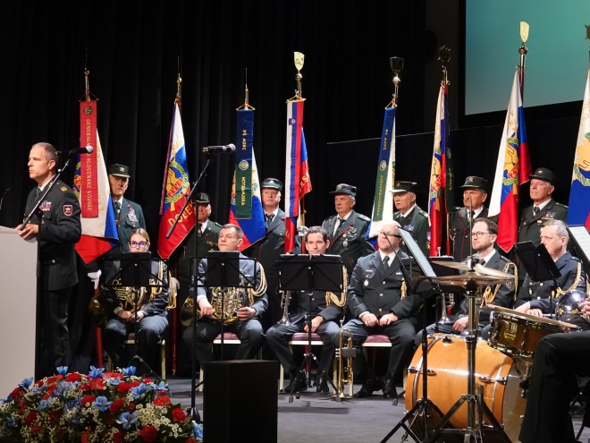 Glavni govornik na zboru