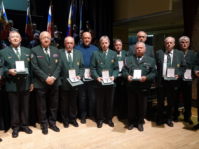 Prijemniki odlikovanj