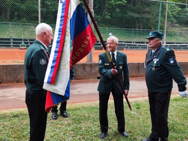 Primopredaja praporja PO ZVVS SP