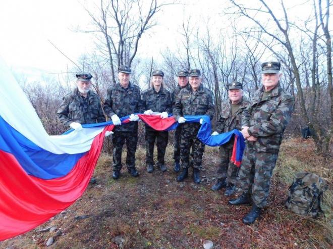 Člani OZVVS Brda zmerom na svojem mestu.