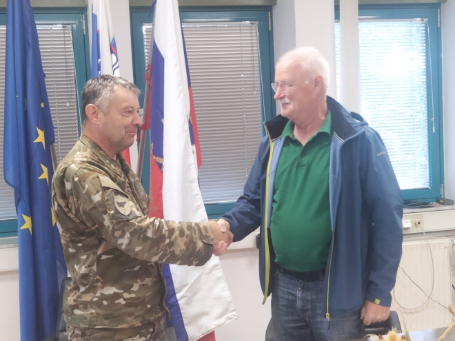 polkovnik Miran Rožanc, predsednik OZVVS Brda Jože Abramič