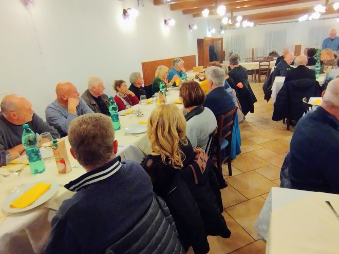 Udeleženci večerje